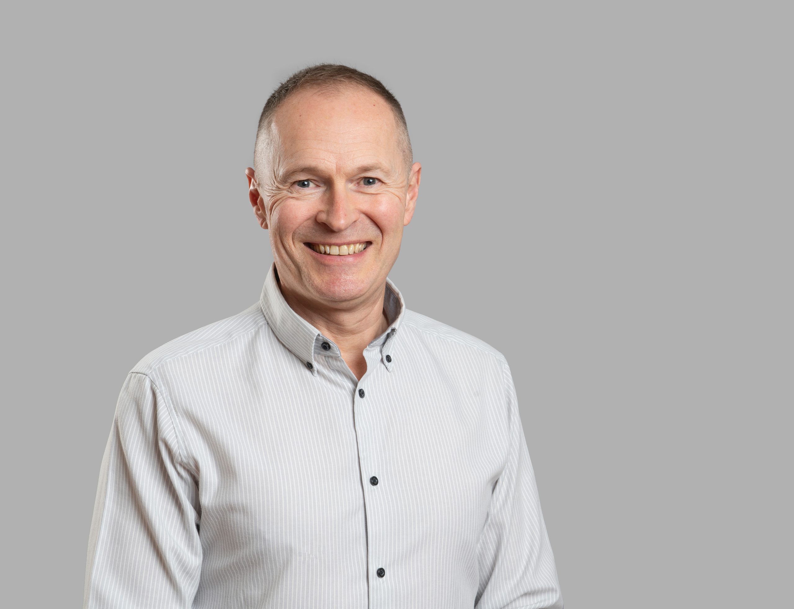 Steve Wells Senior Account Manager Chronos Technology